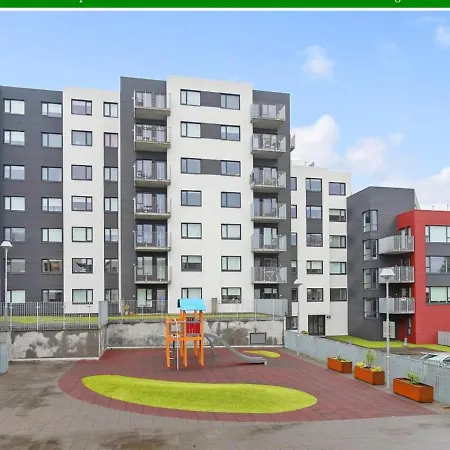 City Town Apartment Reykjavik